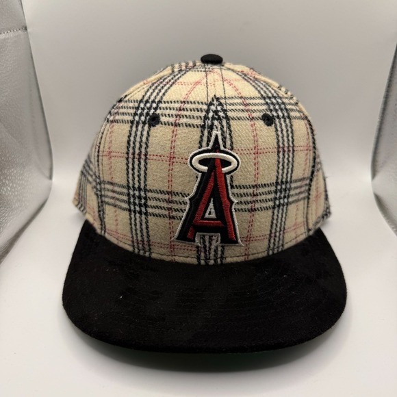 New Era Other - New Era 59Fifty Los Angeles Angels Plaid Burberry Collection Fitted Hat 7 1/8